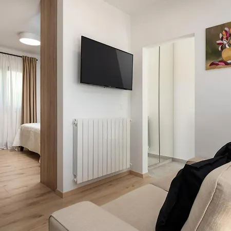 Holiday home Deluxe Perla *