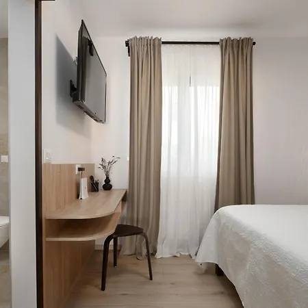 Holiday home Deluxe Perla *