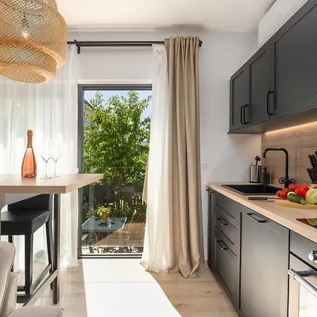 בית נופש Deluxe Perla פורץ